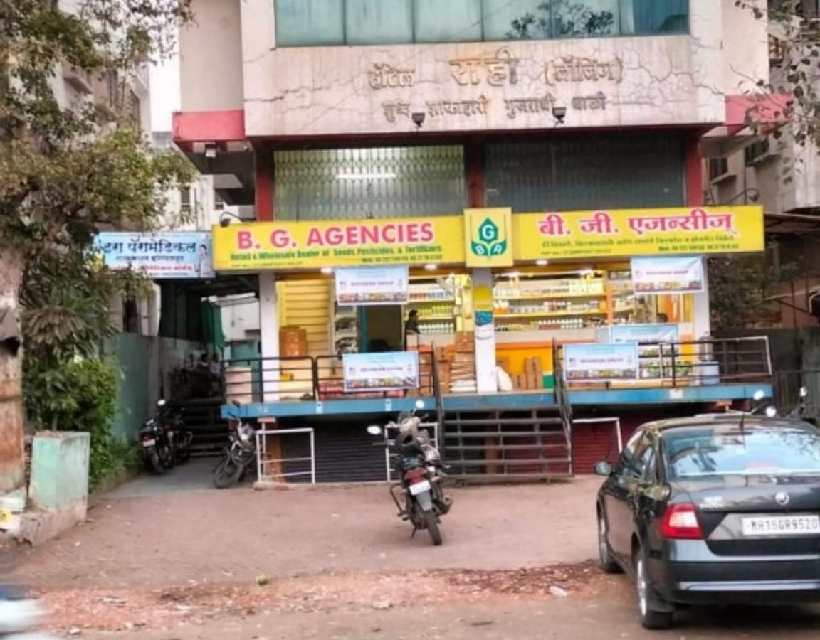 Hotel Rahi Nashik Exteriör bild