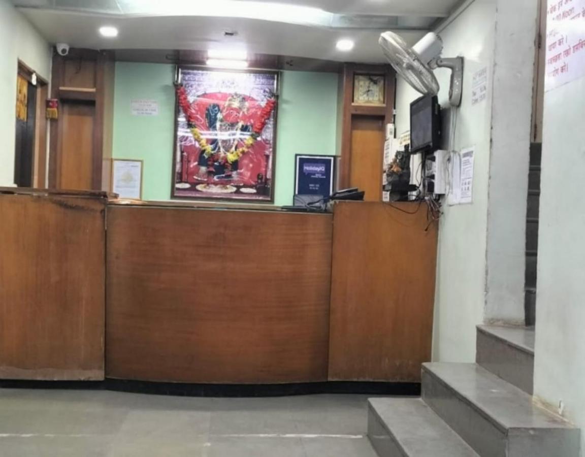 Hotel Rahi Nashik Exteriör bild